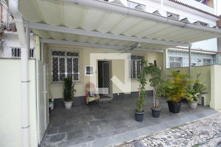 Casa para alugar com 90m², 3 quartos e 1 vaga Casa para alugar com 90m², 3 quartos e 1 vagaQuintal