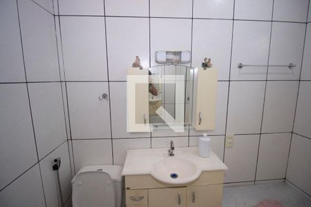 Casa para alugar com 90m², 3 quartos e 1 vaga Casa para alugar com 90m², 3 quartos e 1 vagaBanheiro da Suíte