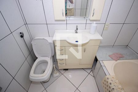 Casa para alugar com 90m², 3 quartos e 1 vaga Casa para alugar com 90m², 3 quartos e 1 vagaBanheiro da Suíte
