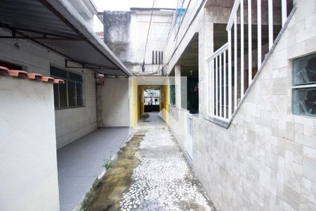 Casa para alugar com 90m², 3 quartos e 1 vaga Casa para alugar com 90m², 3 quartos e 1 vagaFachada