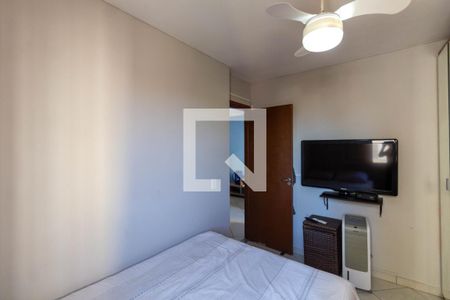Quarto 1 de apartamento à venda com 2 quartos, 53m² em Vila Pierina, São Paulo