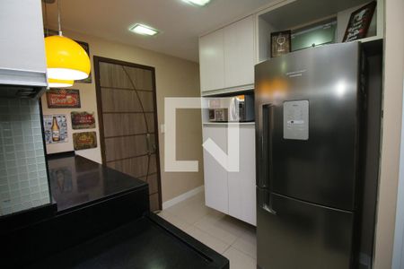 Apartamento para alugar com 65m², 2 quartos e sem vagaCozinha 