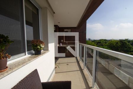 Varanda de apartamento para alugar com 2 quartos, 80m² em Barra da Tijuca, Rio de Janeiro