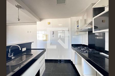 Apartamento para alugar com 83m², 3 quartos e 2 vagasCozinha