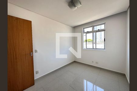 Apartamento para alugar com 83m², 3 quartos e 2 vagasQuarto 2
