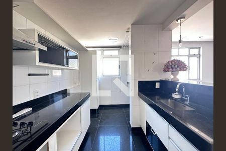 Apartamento para alugar com 83m², 3 quartos e 2 vagasCozinha