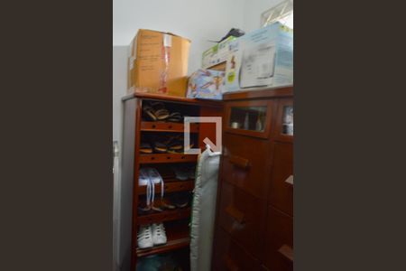 Casa à venda com 300m², 4 quartos e 6 vagasQuarto de Serviço 