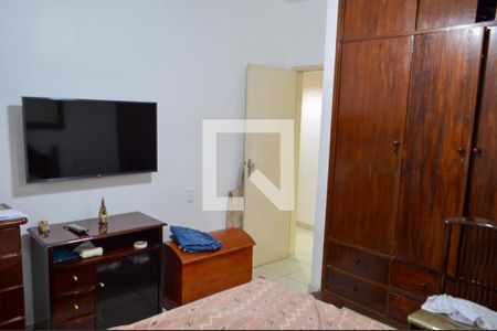 Casa à venda com 300m², 4 quartos e 6 vagasQuarto 1