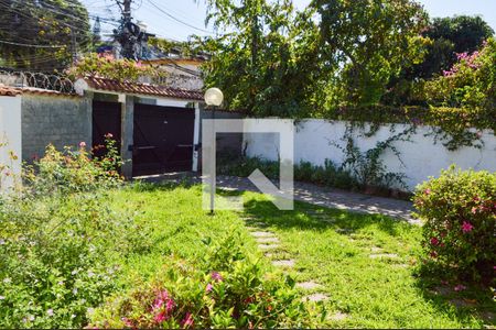 Casa à venda com 300m², 4 quartos e 6 vagasJardim 