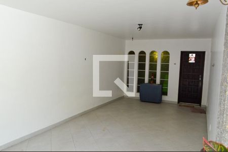 Casa à venda com 300m², 4 quartos e 6 vagasGaragem