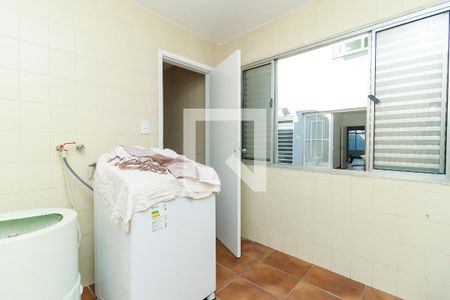 Casa à venda com 280m², 6 quartos e 3 vagasÁrea de Serviço