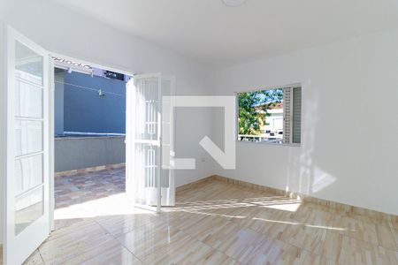 Casa à venda com 280m², 6 quartos e 3 vagasQuarto 2