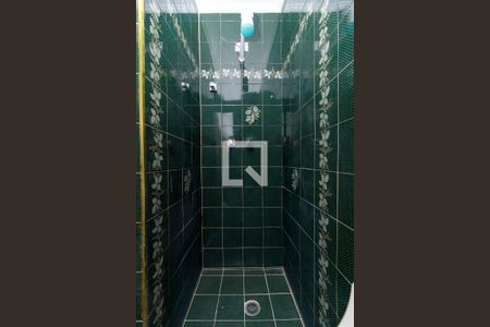 Casa à venda com 280m², 6 quartos e 3 vagasBanheiro 2