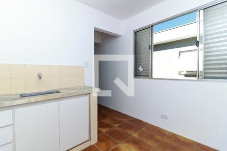 Casa à venda com 280m², 6 quartos e 3 vagasEdícula - Cozinha