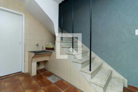 Casa à venda com 280m², 6 quartos e 3 vagasÁrea de Serviço