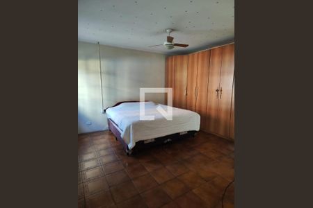 Casa para alugar com 3 quartos, 218m² em Vila Linda, Santo André