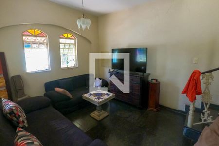 Sala 2 de casa à venda com 2 quartos, 150m² em Brasiléia, Betim