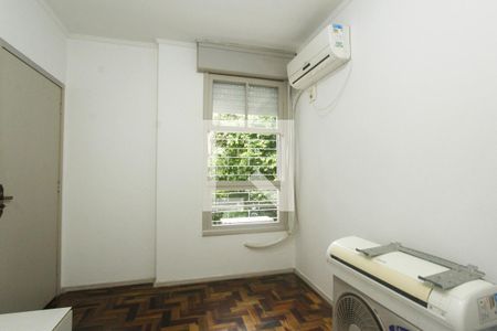 Quarto 2 de apartamento à venda com 2 quartos, 54m² em Sarandi, Porto Alegre