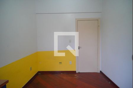 Apartamento à venda com 270m², 3 quartos e 2 vagasQuarto 2