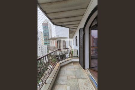 Apartamento para alugar com 260m², 3 quartos e 3 vagasVaranda da Suíte