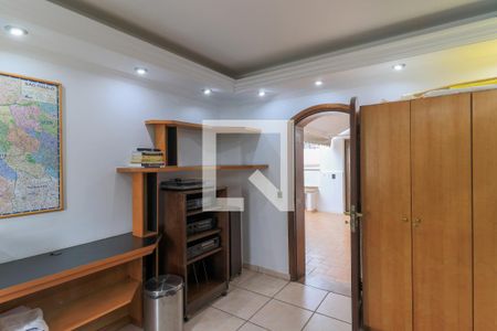 Apartamento para alugar com 260m², 3 quartos e 3 vagasEscritório