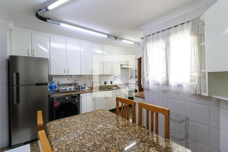 Apartamento para alugar com 260m², 3 quartos e 3 vagasCozinha