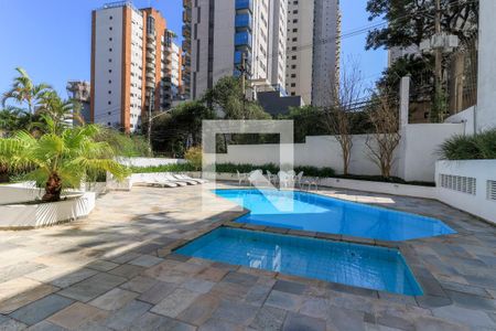 Apartamento para alugar com 260m², 3 quartos e 3 vagasÁrea comum - Piscina