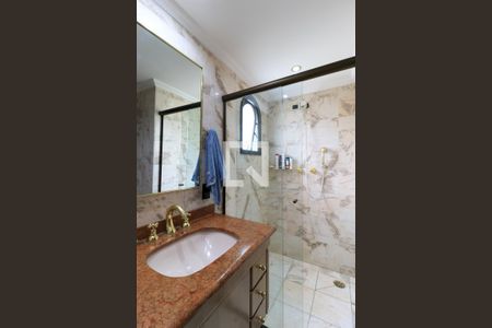 Apartamento para alugar com 260m², 3 quartos e 3 vagasBanheiro Corredor