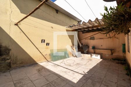 Casa à venda com 510m², 3 quartos e 8 vagas Casa à venda com 510m², 3 quartos e 8 vagasQuintal