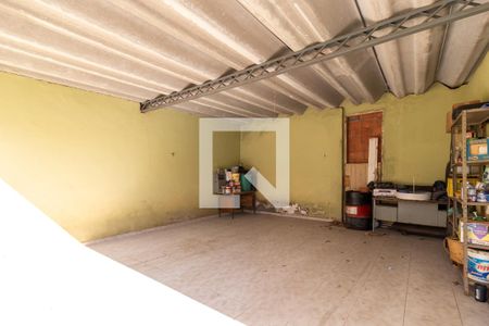 Casa à venda com 510m², 3 quartos e 8 vagas Casa à venda com 510m², 3 quartos e 8 vagasGaragem