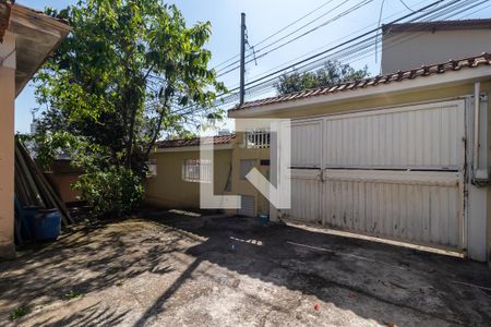 Casa à venda com 510m², 3 quartos e 8 vagas Casa à venda com 510m², 3 quartos e 8 vagasGaragem