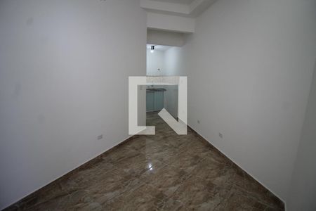 Sala de casa para alugar com 2 quartos, 60m² em Vila Bertioga, São Paulo