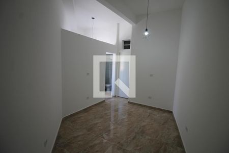 Sala de casa para alugar com 2 quartos, 60m² em Vila Bertioga, São Paulo