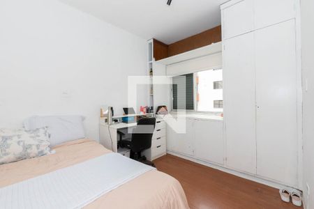 Apartamento à venda com 172m², 4 quartos e 2 vagasQuarto 4