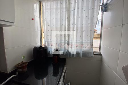 Área de Serviço de apartamento para alugar com 2 quartos, 61m² em Jardim Primavera, Duque de Caxias