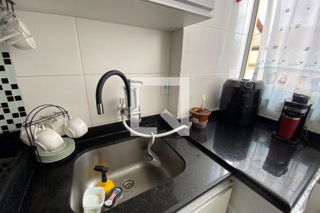 Área de Serviço de apartamento para alugar com 2 quartos, 61m² em Jardim Primavera, Duque de Caxias