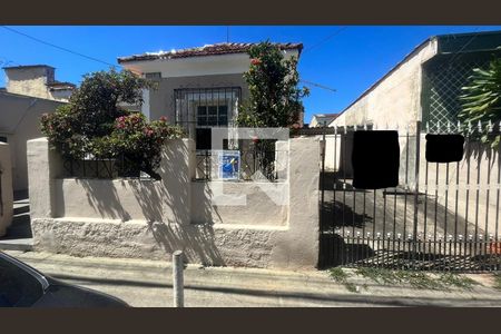 Casa para alugar com 400m², 3 quartos e 4 vagasFachada