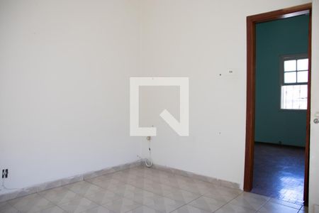 Sala de casa para alugar com 3 quartos, 400m² em Vila Medeiros, São Paulo