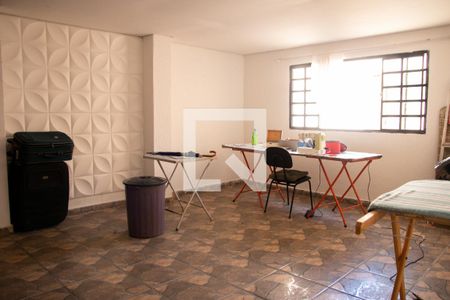 Casa para alugar com 400m², 3 quartos e 4 vagasQuintal