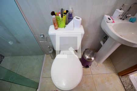 Casa para alugar com 100m², 2 quartos e 2 vagas Casa para alugar com 100m², 2 quartos e 2 vagasBanheiro da Suíte 1