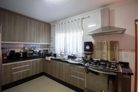 Casa para alugar com 100m², 2 quartos e 2 vagas Casa para alugar com 100m², 2 quartos e 2 vagasCozinha