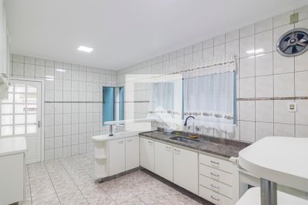 Casa para alugar com 165m², 3 quartos e 3 vagas Casa para alugar com 165m², 3 quartos e 3 vagasCozinha