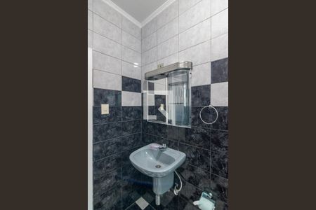 Casa para alugar com 165m², 3 quartos e 3 vagas Casa para alugar com 165m², 3 quartos e 3 vagasBanheiro