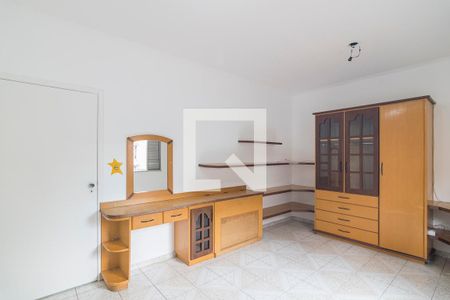 Casa para alugar com 165m², 3 quartos e 3 vagas Casa para alugar com 165m², 3 quartos e 3 vagasQuarto 3