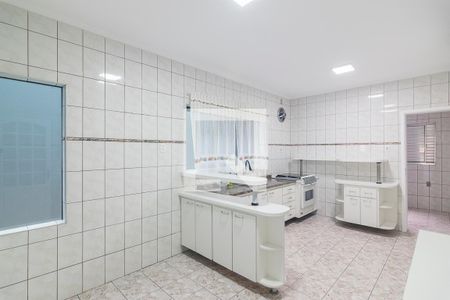 Casa para alugar com 165m², 3 quartos e 3 vagas Casa para alugar com 165m², 3 quartos e 3 vagasCozinha