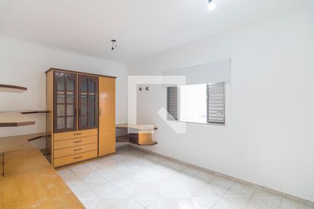 Casa para alugar com 165m², 3 quartos e 3 vagas Casa para alugar com 165m², 3 quartos e 3 vagasQuarto 3