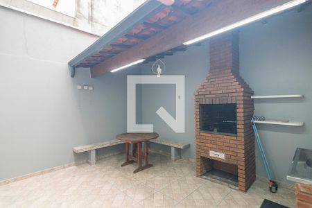 Casa para alugar com 165m², 3 quartos e 3 vagas Casa para alugar com 165m², 3 quartos e 3 vagasQuintal com Churrasqueira