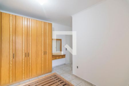 Casa para alugar com 165m², 3 quartos e 3 vagas Casa para alugar com 165m², 3 quartos e 3 vagasQuarto 1 Suite