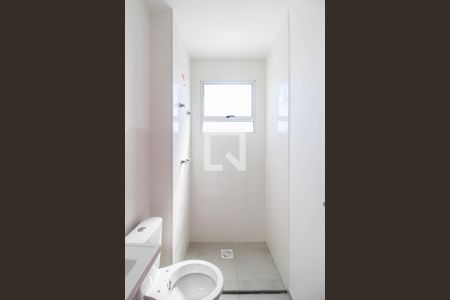 Apartamento para alugar com 50m², 2 quartos e sem vaga Apartamento para alugar com 50m², 2 quartos e sem vagaBanheiro