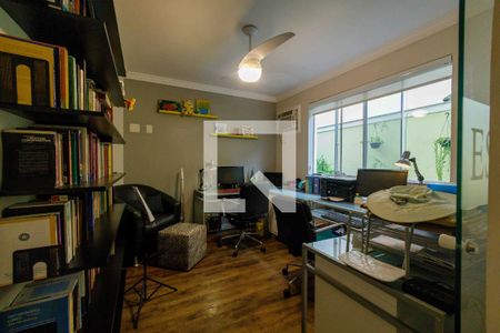 Casa de condomínio à venda com 280m², 5 quartos e 3 vagasEscritório